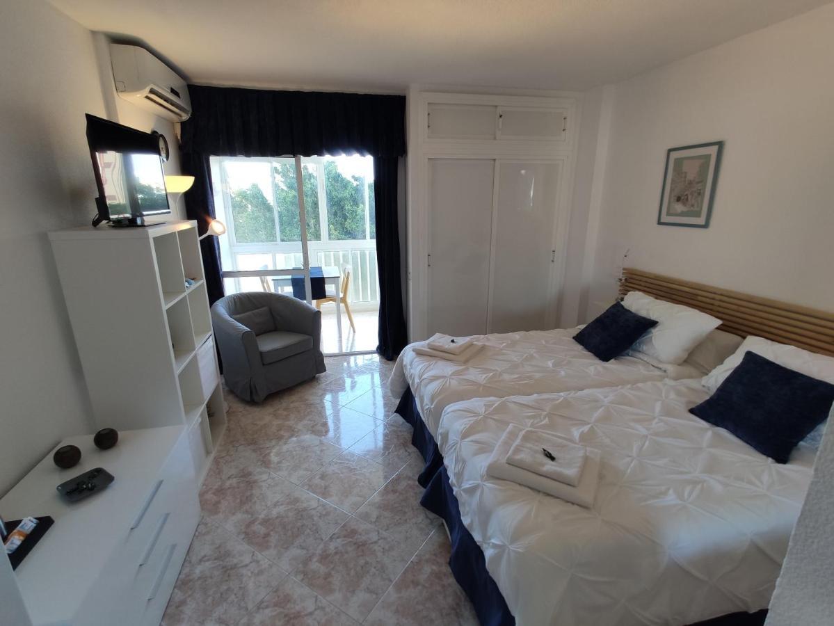 Apartamentos DC Benalmádena Exterior foto