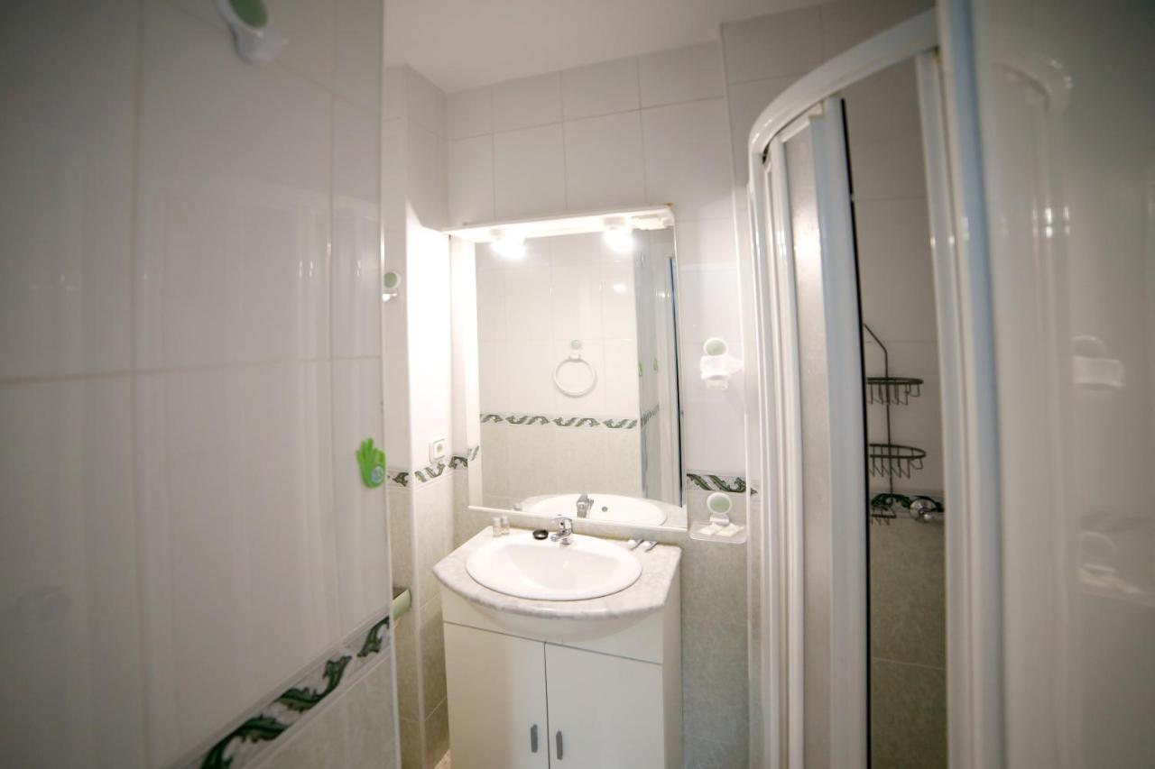 Apartamentos DC Benalmádena Exterior foto